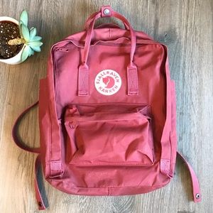 Fjallraven kanken backpack 🎒